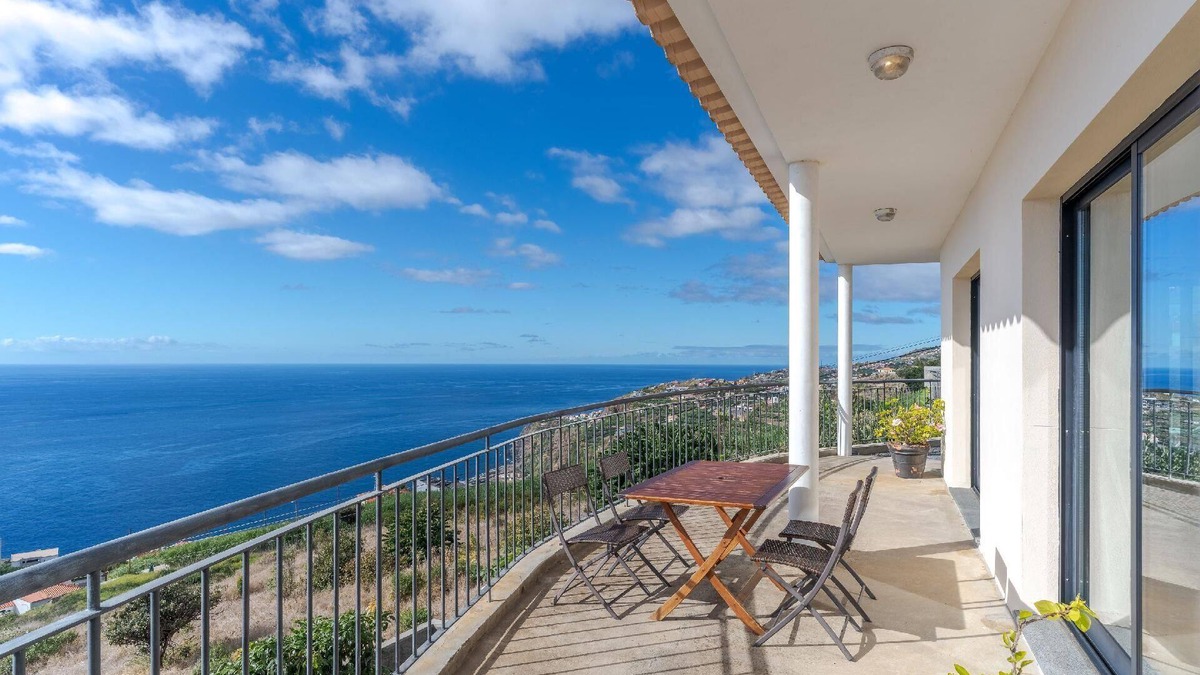 Tabua House | Holiday house Ribeira Brava for 1 - 6 persons with 3 bedrooms - Holiday house