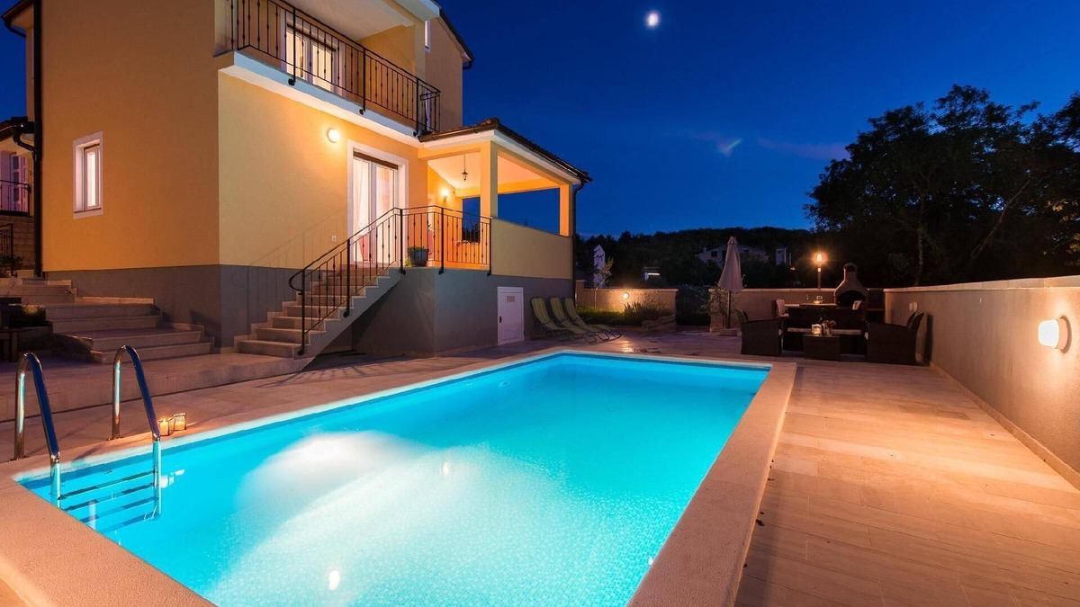 Rovinj House | Holiday house Rovinjsko Selo for 1 - 8 persons with 4 bedrooms - Holiday house