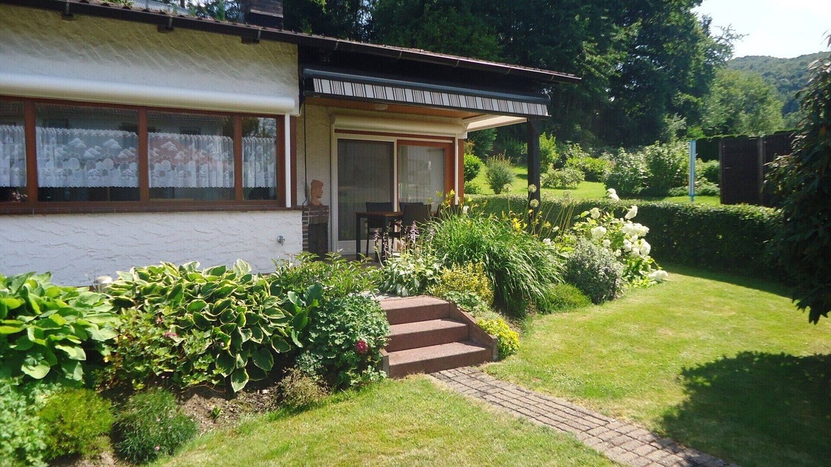Hemfurth-Edersee House | Holiday house Robben - pure nature in the middle of the Kellerwald-Edersee National Park