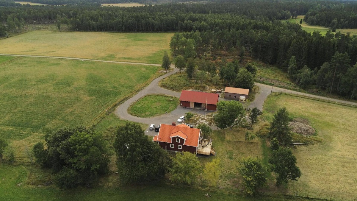 Sollebrunn House | Holiday house Sollebrunn for 1 - 16 persons with 5 bedrooms - Holiday house