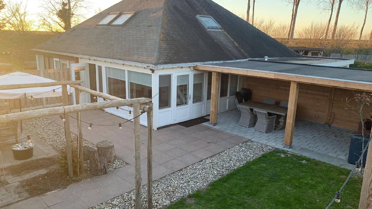Stavenisse House | Holiday house Stavenisse for 1 - 6 persons with 2 bedrooms - Holiday house