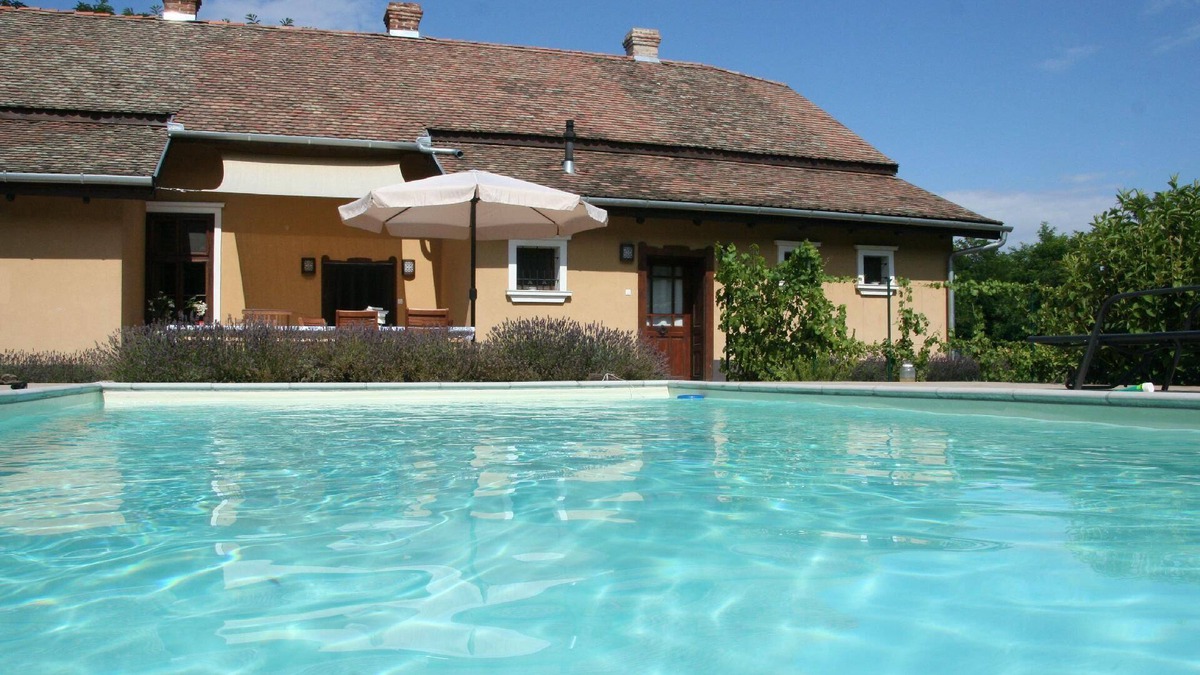 Tiszaszentimre House | Holiday house Tiszaszentimre for 1 - 8 persons with 3 bedrooms - Holiday house