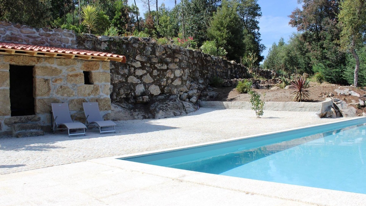 Tondela House | Holiday house Tondela for 1 - 9 persons with 4 bedrooms - Holiday apartment in one or multi-family h