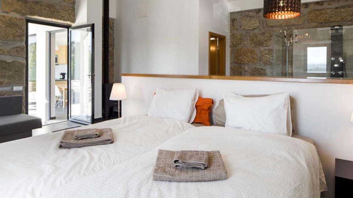 Tondela House | Holiday house Tondela for 1 - 7 persons with 3 bedrooms - Twin house