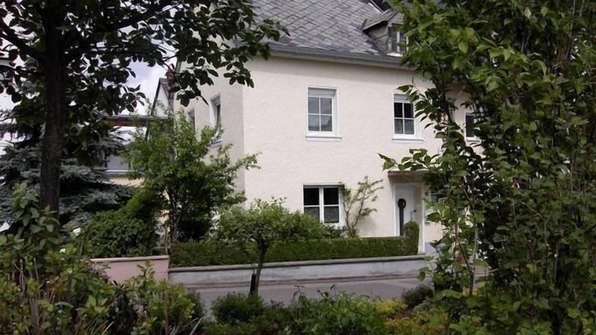 Trittenheim House | Holiday house Trittenheim for 2 - 7 persons with 3 bedrooms - Holiday home