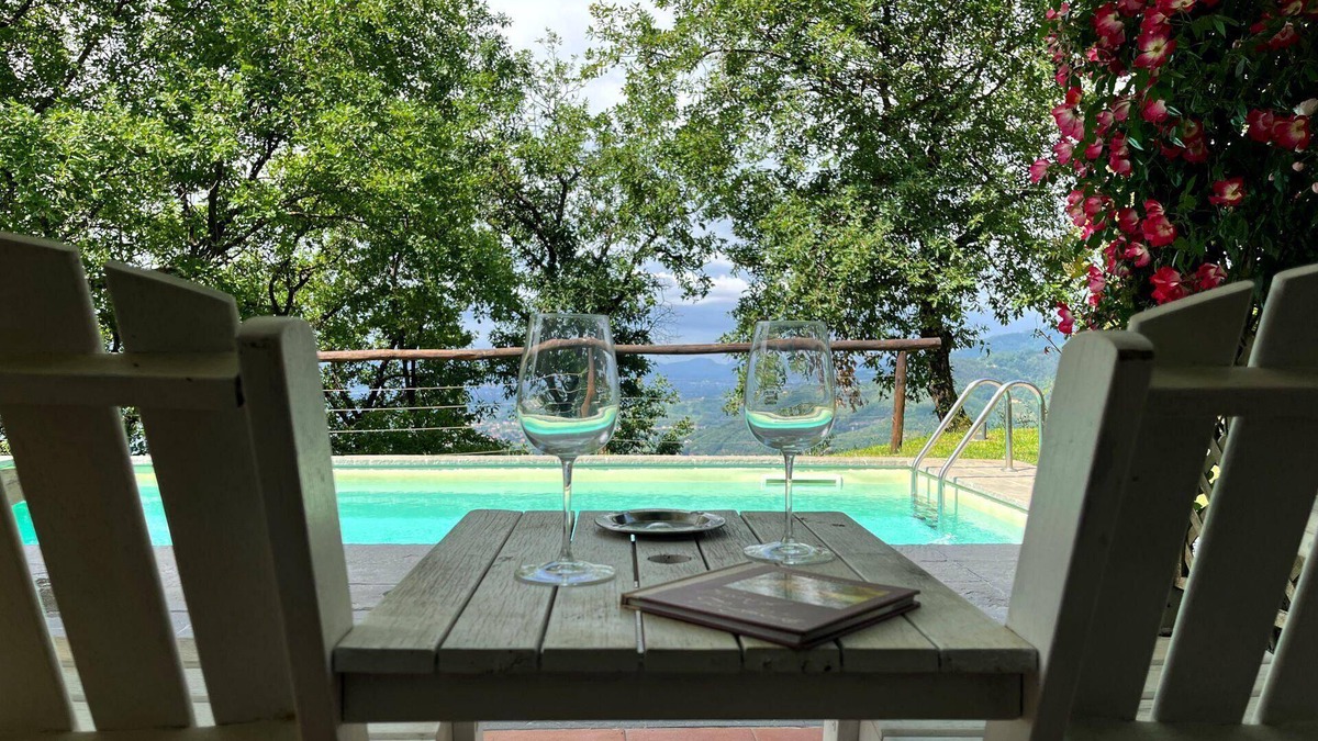 Uzzano House | Holiday house Uzzano for 1 - 4 persons with 2 bedrooms - Holiday house
