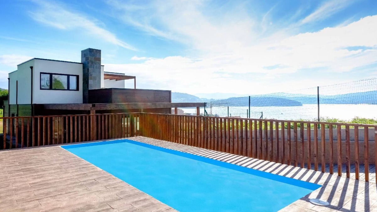 A Ribeira do Freixo House | Holiday house Vilariño for 1 - 9 persons with 3 bedrooms - Holiday house