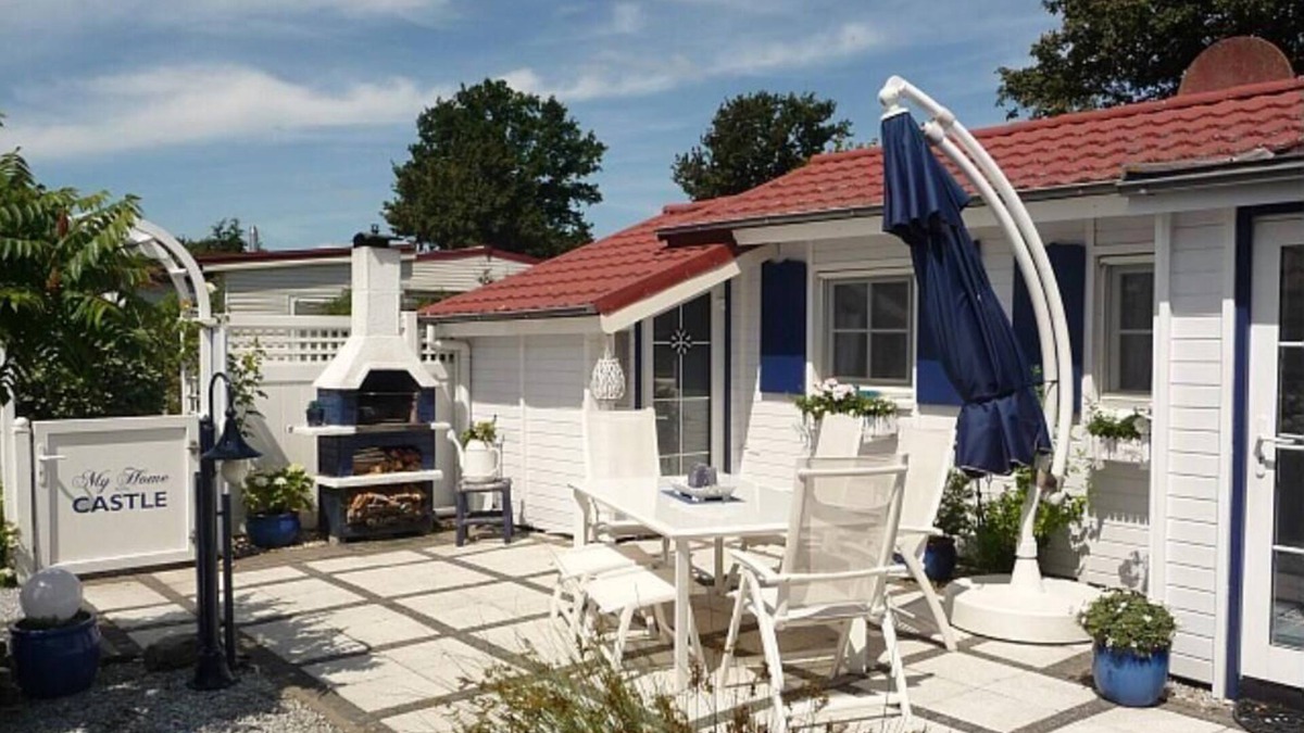 Onderdijk House | Holiday house Wervershoof for 1 - 4 persons with 2 bedrooms - Holiday house