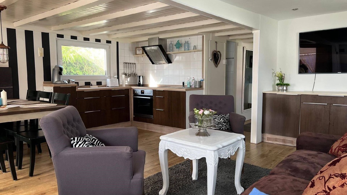 Onderdijk House | Holiday house Wervershoof for 1 - 4 persons with 2 bedrooms - Holiday house
