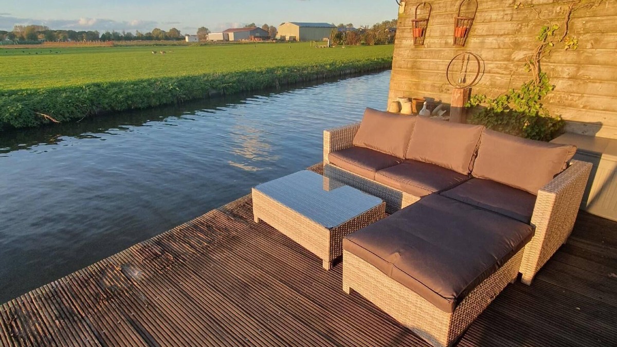 Onderdijk House | Holiday house Wervershoof for 1 - 4 persons with 2 bedrooms - Holiday house