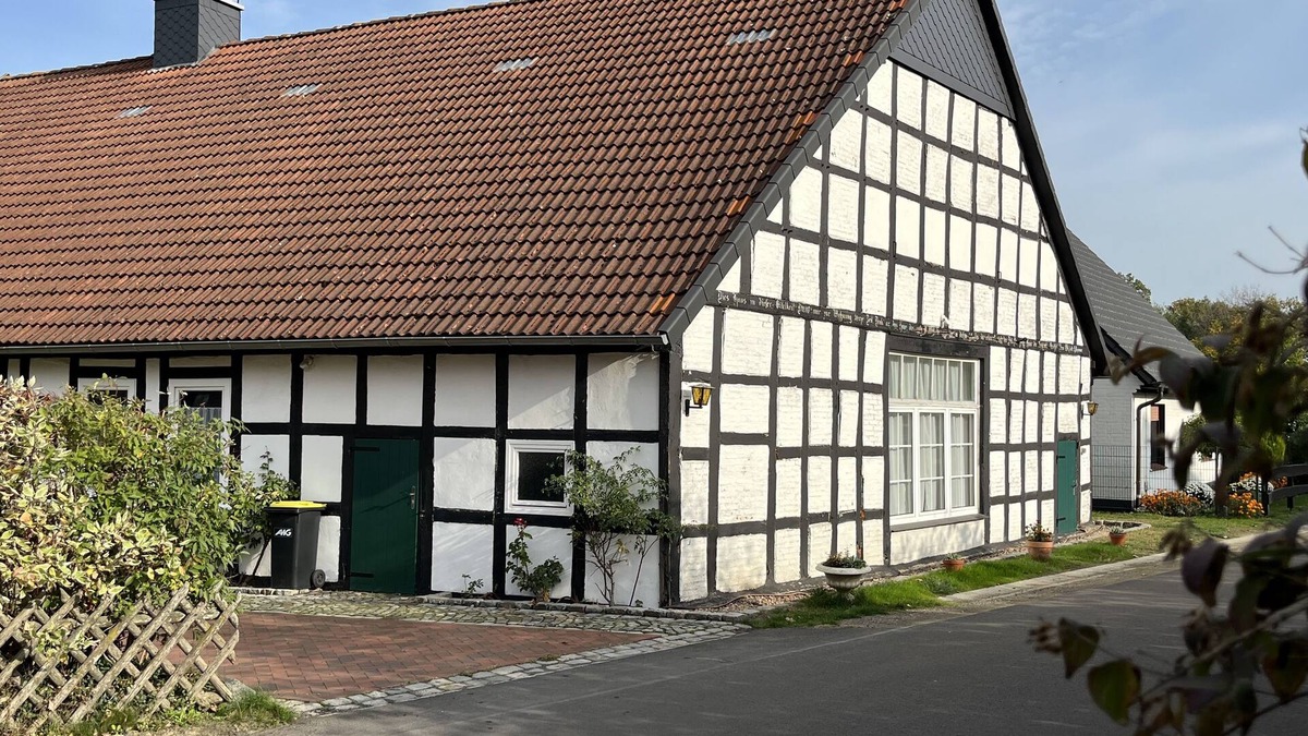 Quernheim House | Holiday house with 3 bedrooms and a large hall