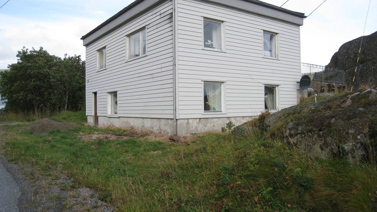 Vestvagøy House | Holiday house with great views of Vestfjord