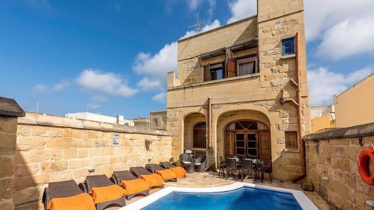 Ggantija House | Holiday house Xaghra for 1 - 6 persons with 3 bedrooms - Holiday home