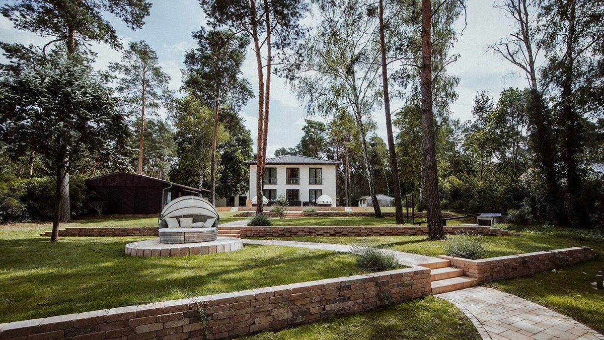 Wunsdorf House | Holiday house Zossen for 1 - 24 persons with 11 bedrooms - Holiday home