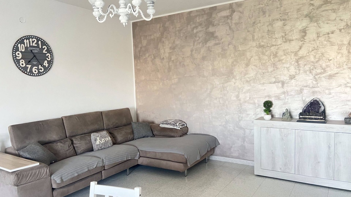 Lido di Campomarino Apartment | Holiday in Campomarino: 2 bedrooms, Wi-Fi, 1 parking space, residence near the sea