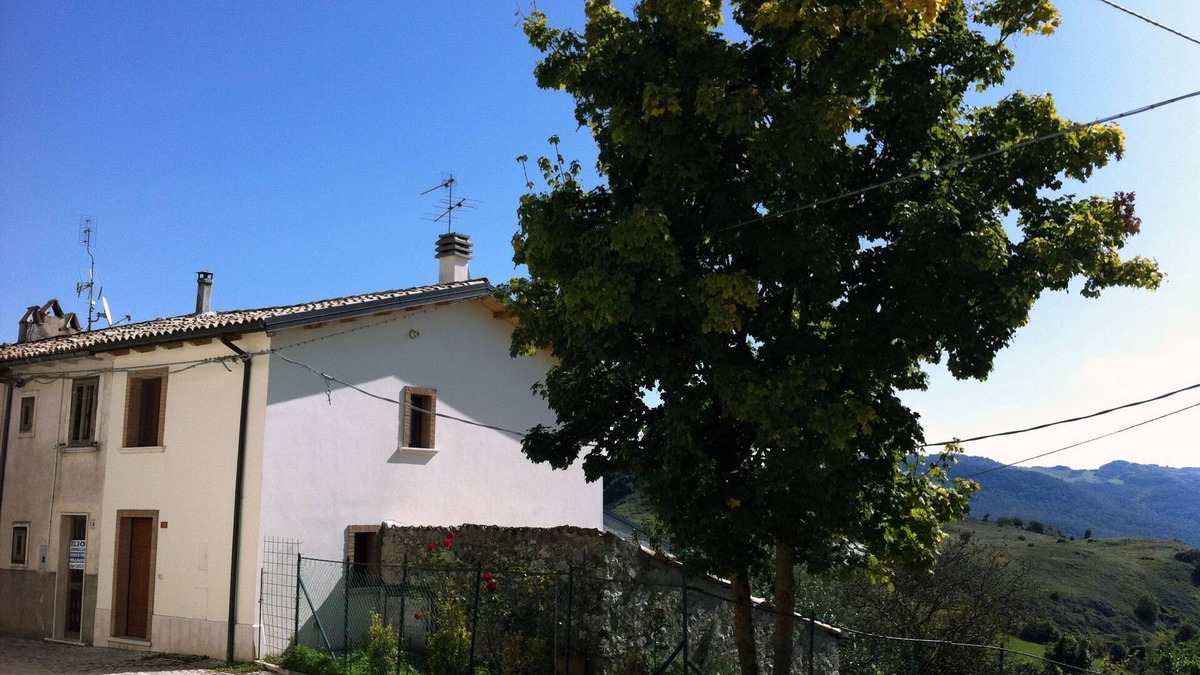 Rocca Cinquemiglia House | Holiday in Roccacinquemiglia, very close to Roccaraso