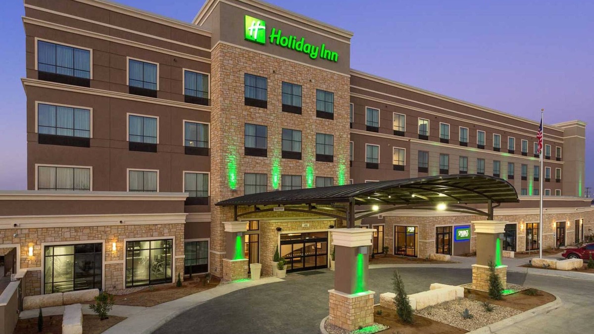 Appleton Hotel | Holiday Inn Appleton by IHG