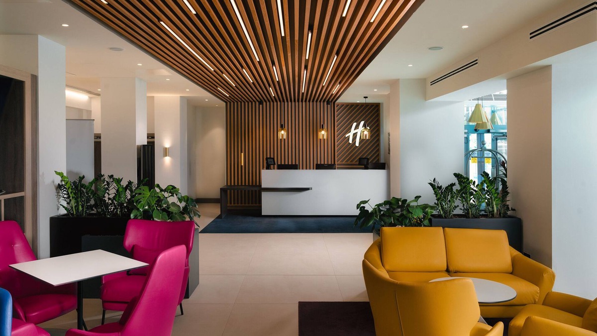 Bloxwich Hotel | Holiday Inn Birmingham Airport - NEC by IHG