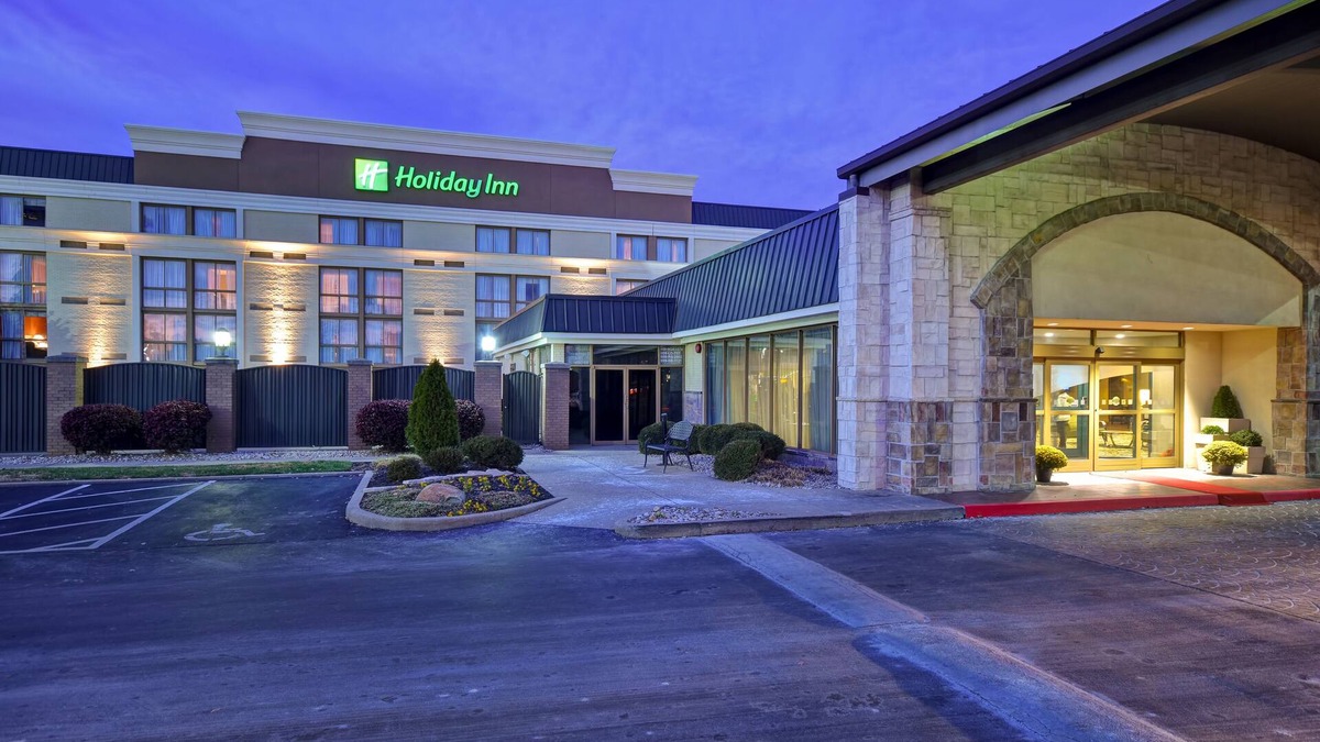 Covington Hotel | Holiday Inn Cincinnati-Riverfront by IHG