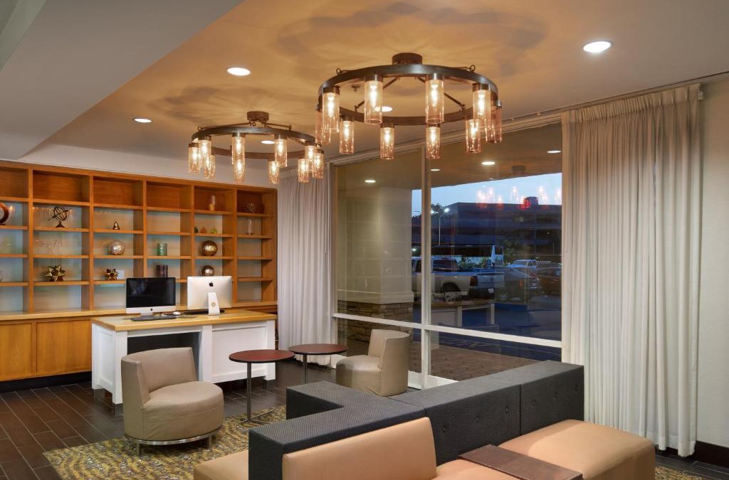 Clark Hotel | Holiday Inn Clark - Newark by IHG