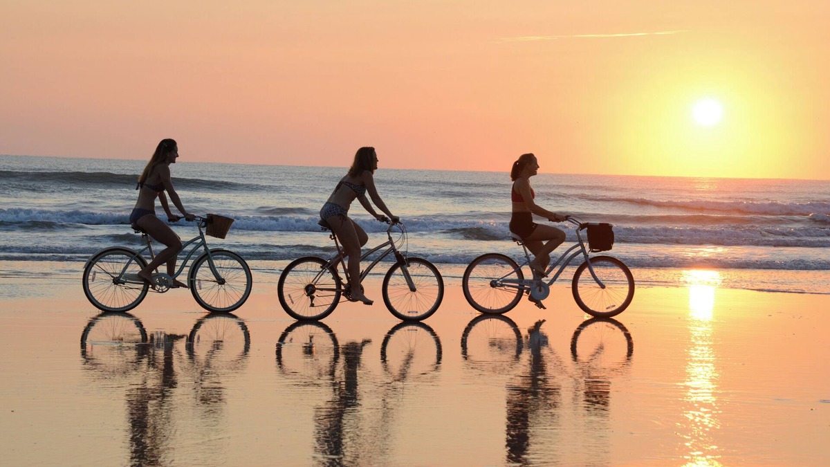 Daytona Beach Shores Hotel | Holiday Inn Express & Suites Oceanfront by IHG