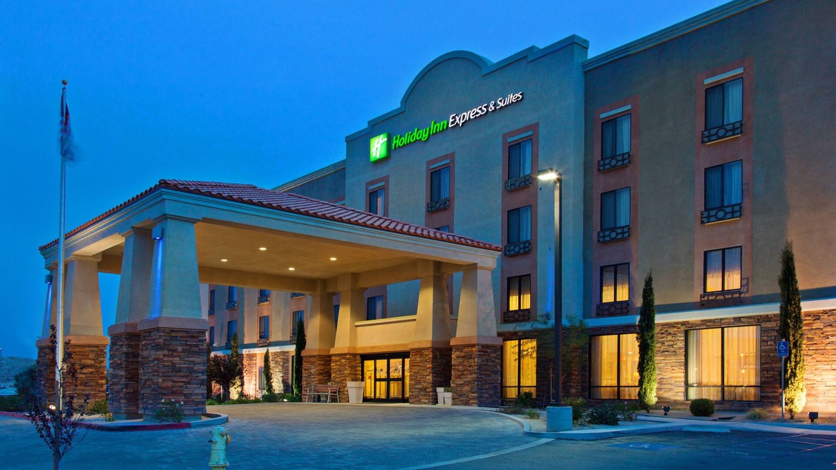 Twentynine Palms Hotel | Holiday Inn Express Hotel & Suites Twentynine Palms by IHG