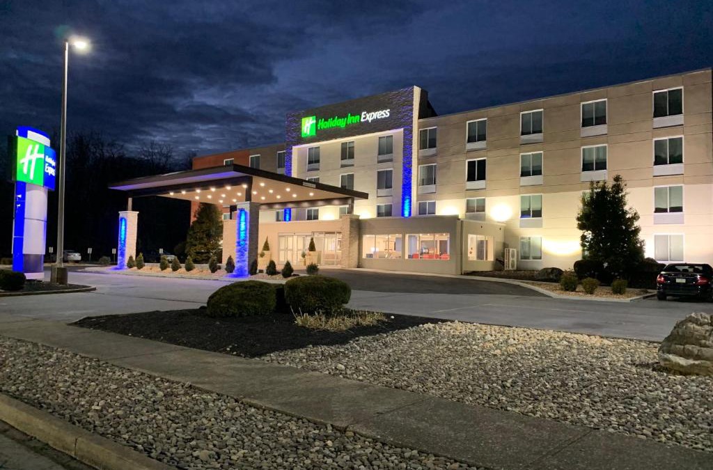 Allentown Hotel | Holiday Inn Express - Allentown North by IHG