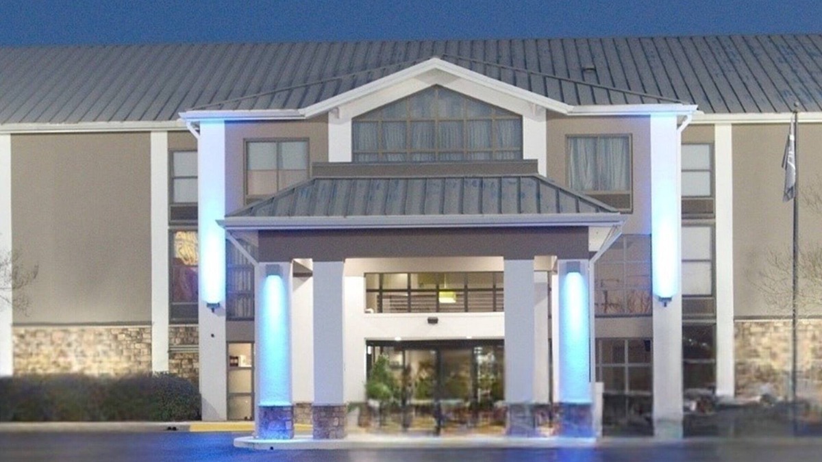 Anderson Hotel | Holiday Inn Express Anderson by IHG