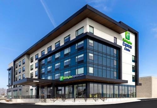 Saint Thomas Hotel | Holiday Inn Express & Suites St Thomas