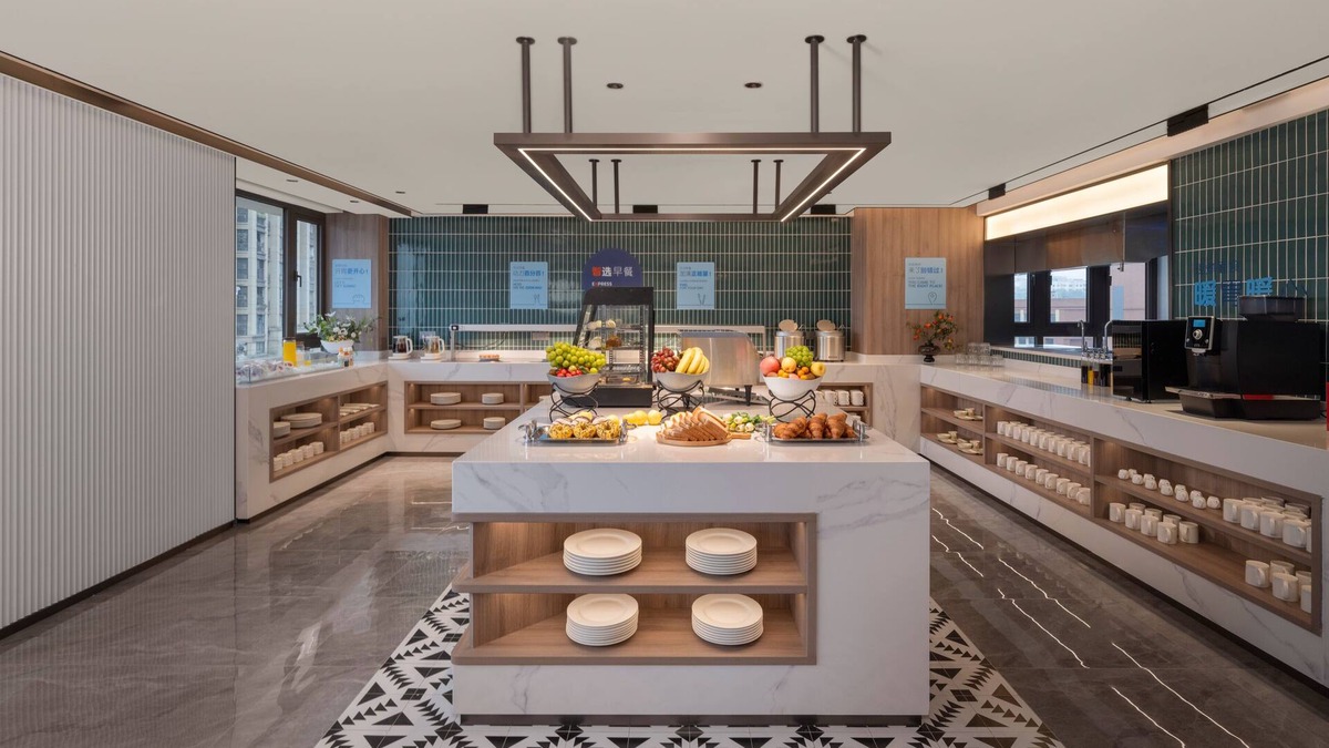 Shapingba Hotel | Holiday Inn Express Chongqing Ciqikou Ancient Town by IHG