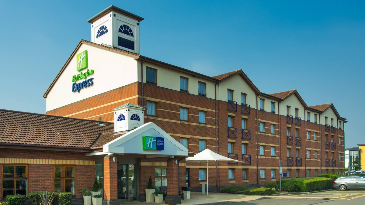 Pride Park Hotel | Holiday Inn Express Derby Pride Park by IHG