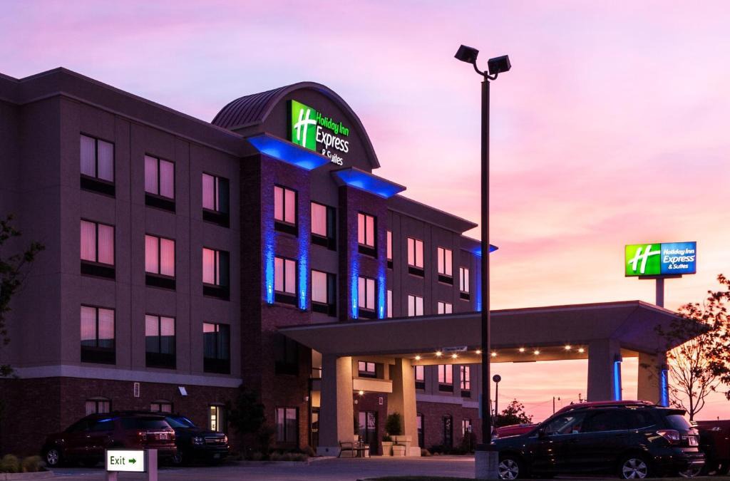El Reno Hotel | Holiday Inn Express El Reno by IHG