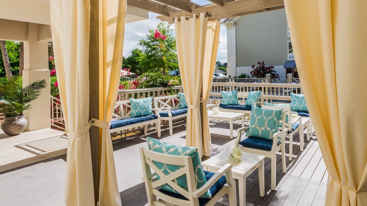 Fairhope Hotel | Holiday Inn Express Fairhope by IHG