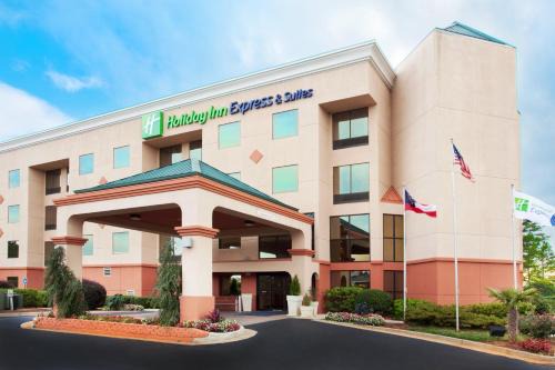 Lawrenceville Hotel | Holiday Inn Express Hotel & Suites Lawrenceville by IHG