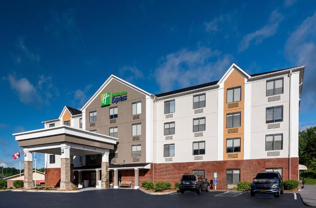 Hillsville Hotel | Holiday Inn Express Hillsville by IHG