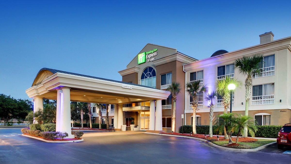 Southside Hotel | Holiday Inn Express Hotel & Suites Jacksonville South I-295 by IHG