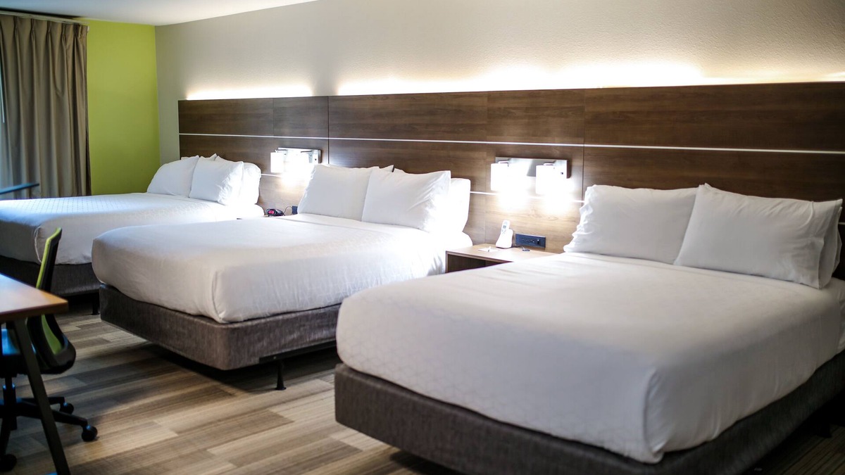 Germantown Hotel | Holiday Inn Express Hotel & Suites Memphis/Germantown by IHG