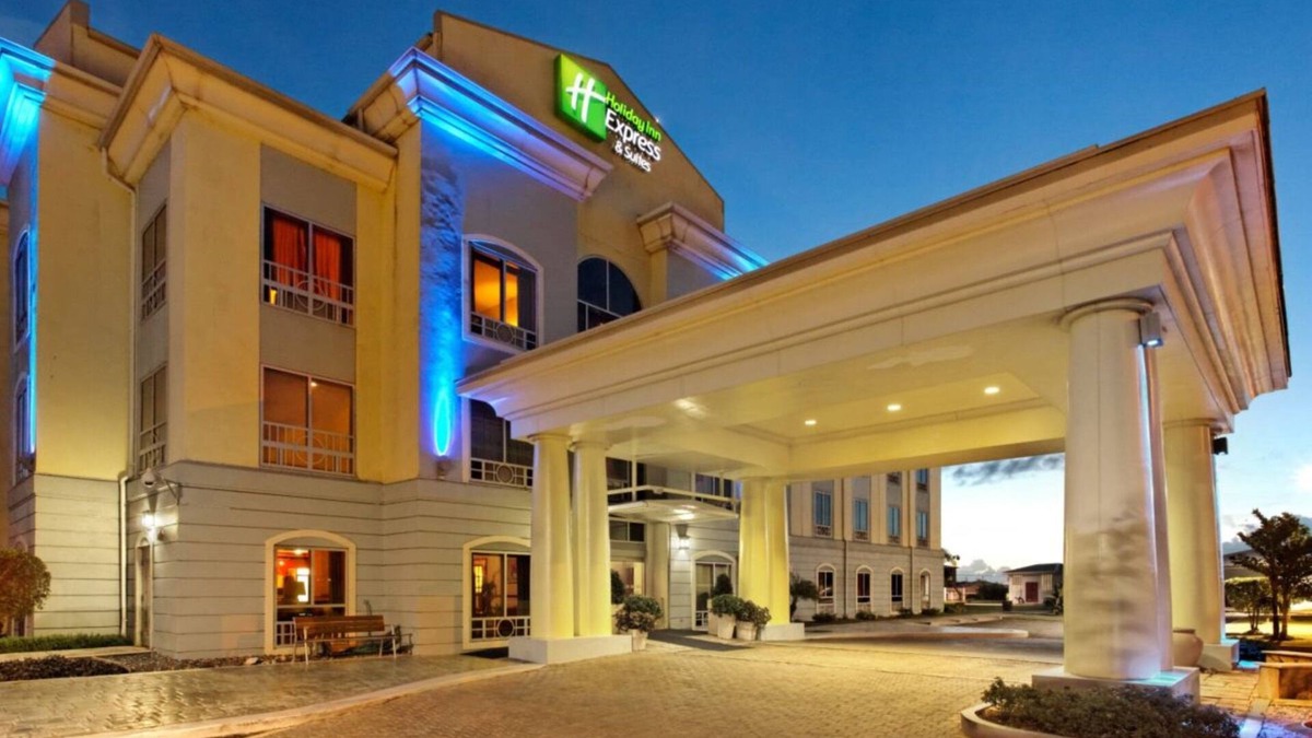 Piarco Hotel | Holiday Inn Express Hotel & Suites Trincity Trinidad Airport by IHG