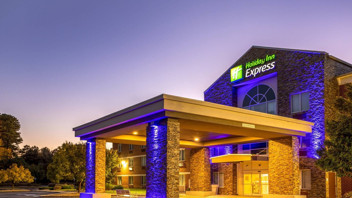 Delmar Hotel | Holiday Inn Express Hotel & Suites Salisbury - Delmar by IHG