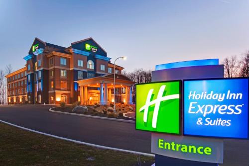 Hamburg Hotel | Holiday Inn Express Hotel & Suites Hamburg by IHG