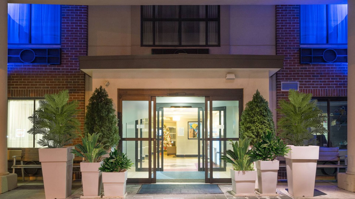 Palmer Hotel | Holiday Inn Express Hotel & Suites Easton by IHG