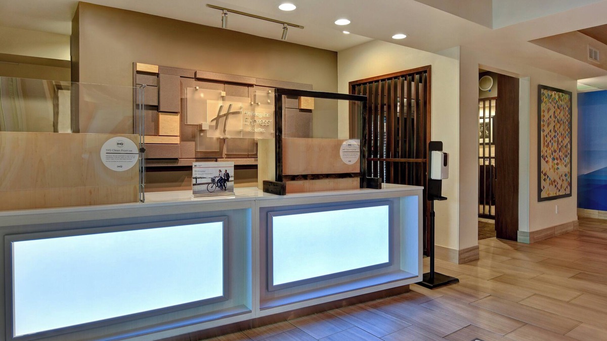Anderson Hotel | Holiday Inn Express Hotel & Suites Anderson-I-85 by IHG