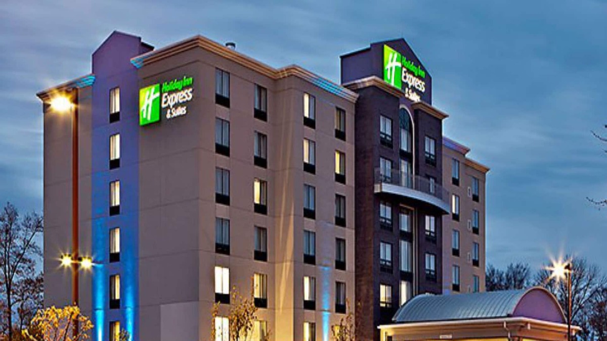 Polaris Hotel | Holiday Inn Express Hotels & Suites Columbus-Polaris Parkway by IHG
