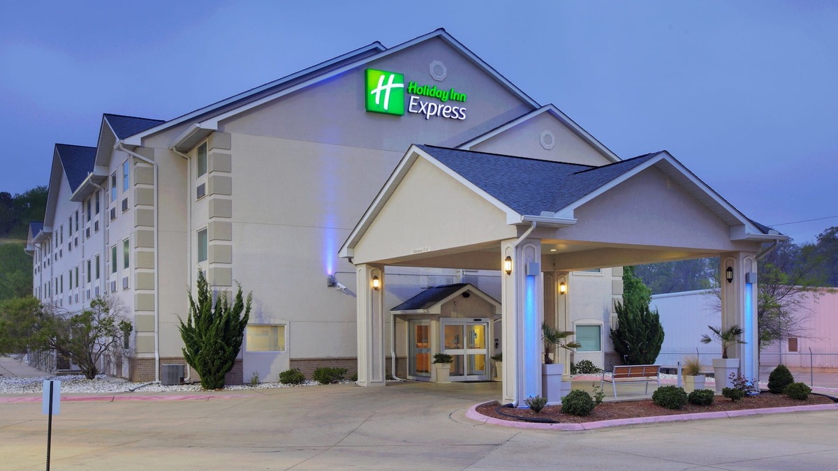 El Dorado Hotel | Holiday Inn Express Hotel & Suites by IHG