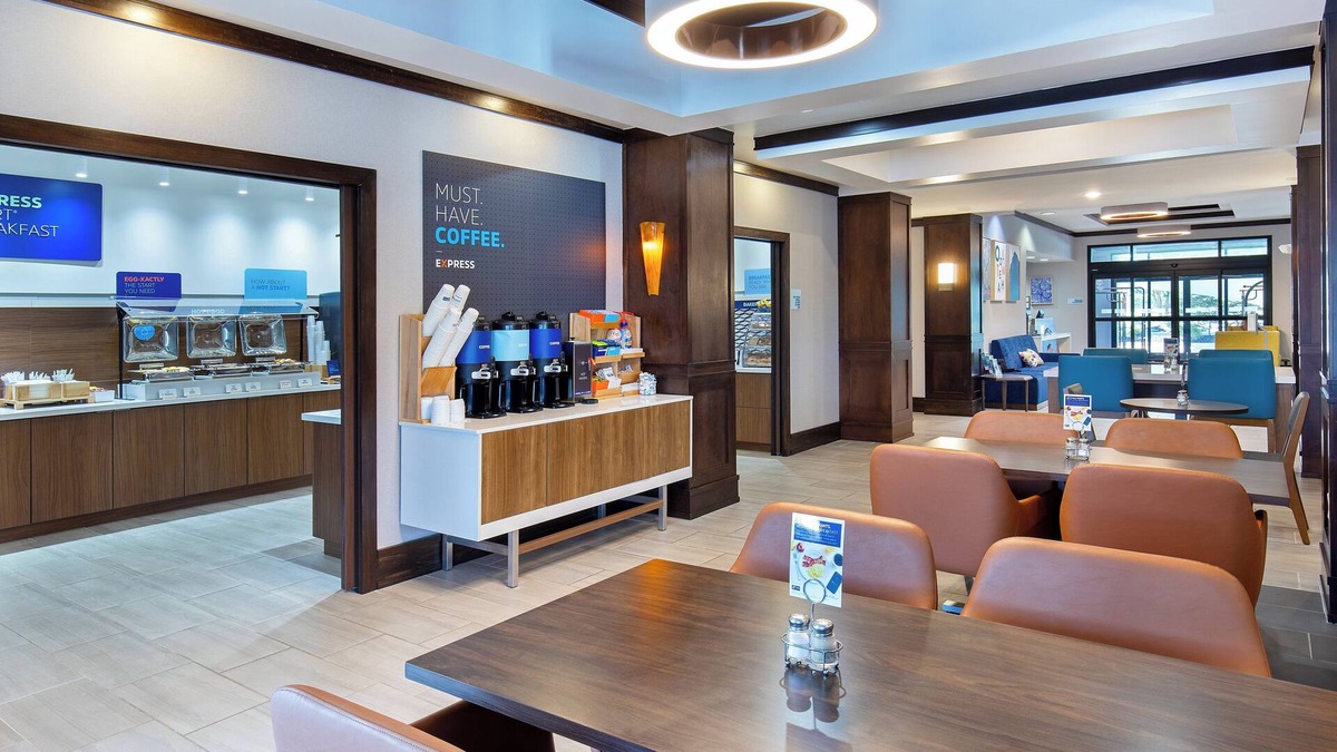 Ooltewah Hotel | Holiday Inn Express Hotel Ooltewah Springs-Chattanooga by IHG