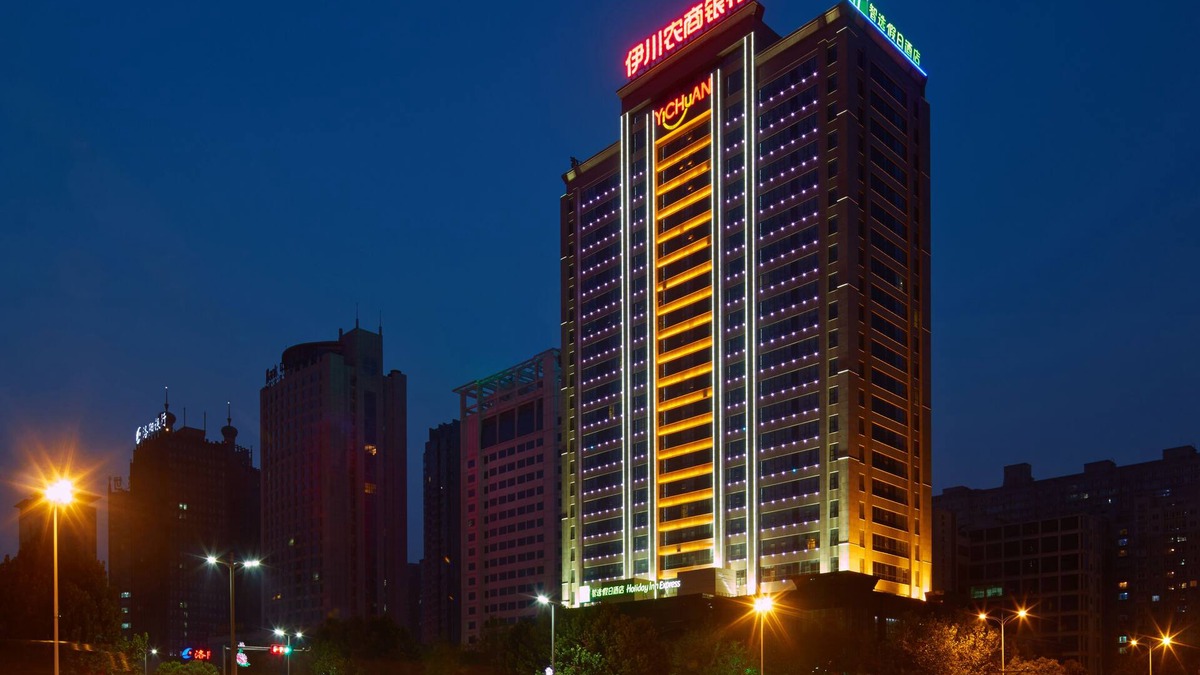 Luolong Hotel | Holiday Inn Express Luoyang City Center by IHG
