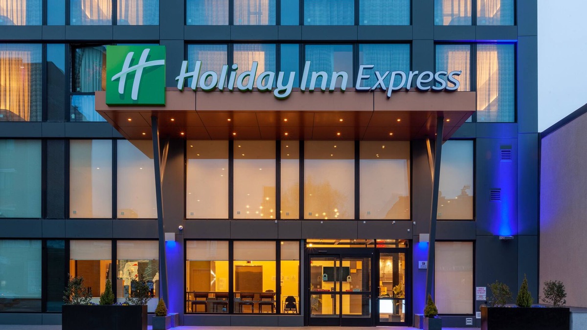 Brooklyn Hotel | Holiday Inn Express NYC Brooklyn - Sunset Park by IHG