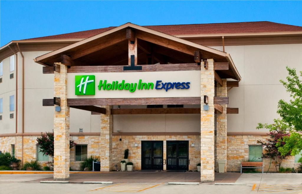 Salado Hotel | Holiday Inn Express of Salado-Belton by IHG