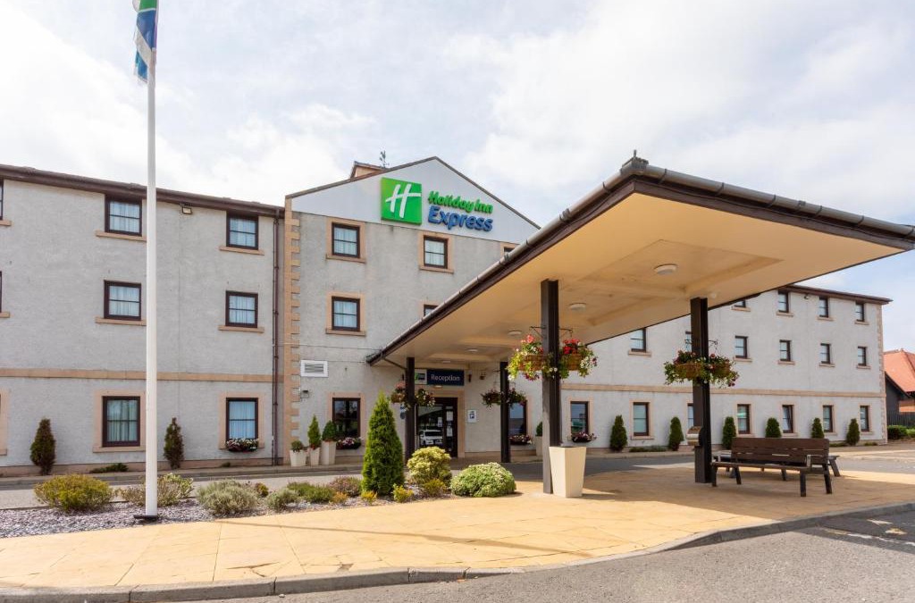 Perth Hotel | Holiday Inn Express Perth by IHG