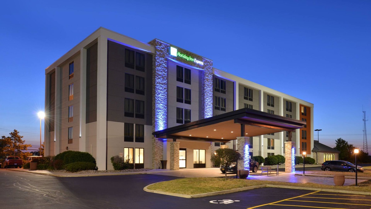 Rochester Hotel | Holiday Inn Express Rochester - University Area by IHG
